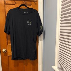 Under Armour Men's Black Graphic Tee